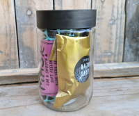 Voetverzorging in glazenpot